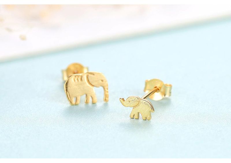 Mother-Child Elephant Design Sliver and Gloden Ear Stud