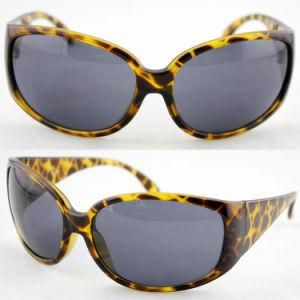 Fashion Quality Designer Polarized Sunglasses with UV Protection (91062)