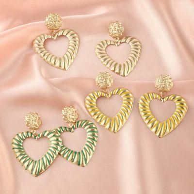 Wholesale Fashion Women Jewelry Colourful Heart Shaped Earrings Studs Customised Earrings