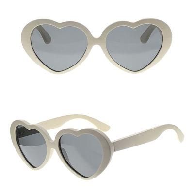 Heart Shape Frame Wooden Fashion Sunglasses