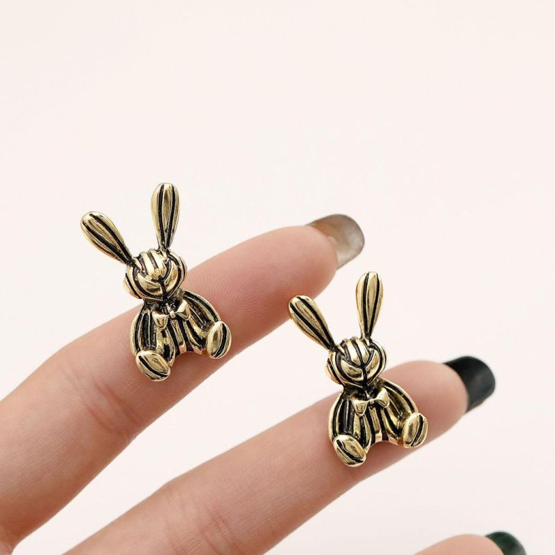 Fashion Dark Department Vintage Mechanical Rabbit Earrings Jewelry