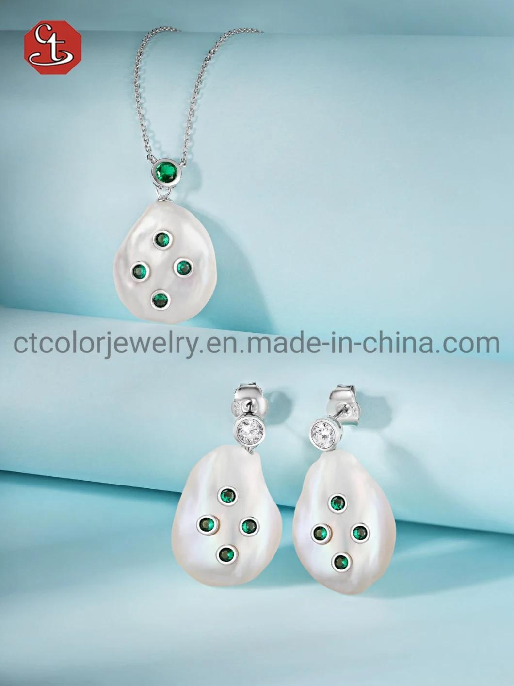 Fashion Jewelry 925 Silver Chain Baroque Pearl Green CZ Necklace for Women