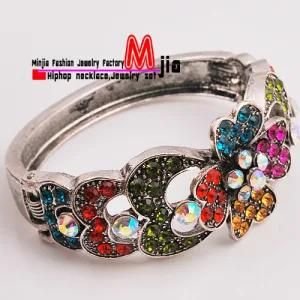 Stunning Cuff Flowers Floral Bracelet/ Colors Crystal Rhinestone Bangle (MJB3091)
