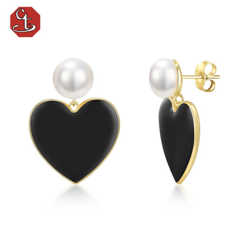 Wholesale Fashion Jewelry 925 Sterling Silver 18K Gold plated Earrings Custom Jewelry Heart Fresh water pearl Elegant Stud Earring with Black Enamel For Women