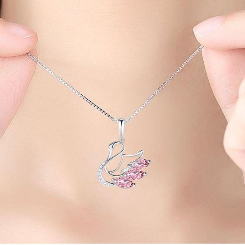 China Wholesale 2022 New Fashion 5A Zircon 925 Sterling Silver Swan Design Pendant Necklace for Women Girl Gift