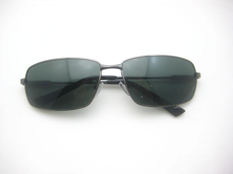 Round Shape Design Metal Man Sunglasses