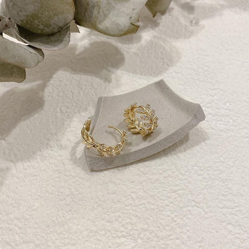 Fashion Leaf Temperament Hundred Match Earrings Jewelry