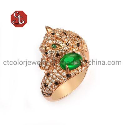 High Quality 925 Sterling Silver Leopard Design Emerald Rings with Delicate Gift
