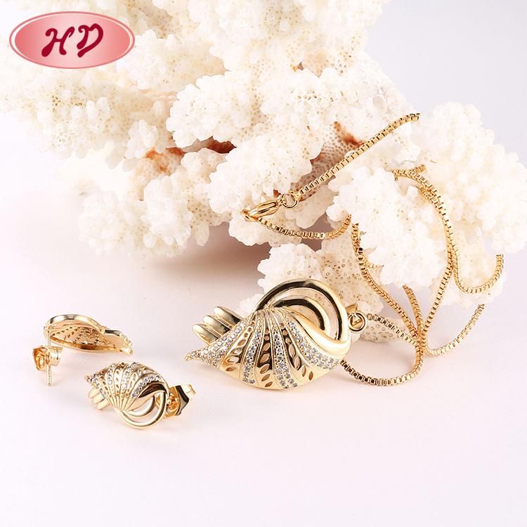 Fashion Accessories Silver Alloy 18K Gold Plated Women Jewelry Sets Chain Pendant Necklace with CZ Crystal