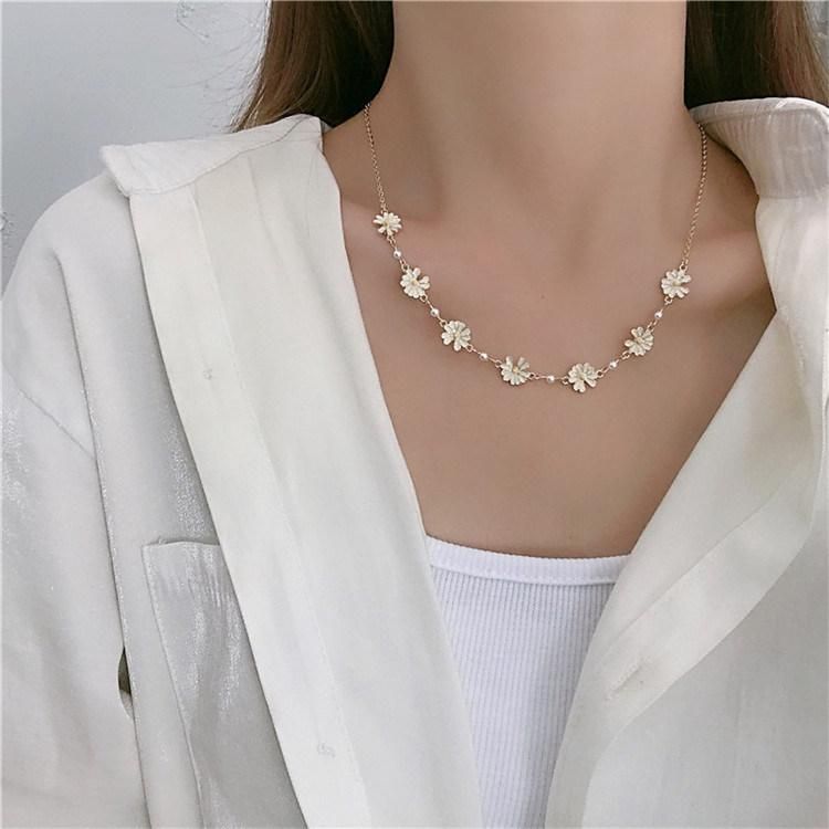 Sweet and Fresh Daisy Flower Necklace Bracelet South Korea Temperament Simple Niche Design Feeling Short Clavicle Chain Accessories