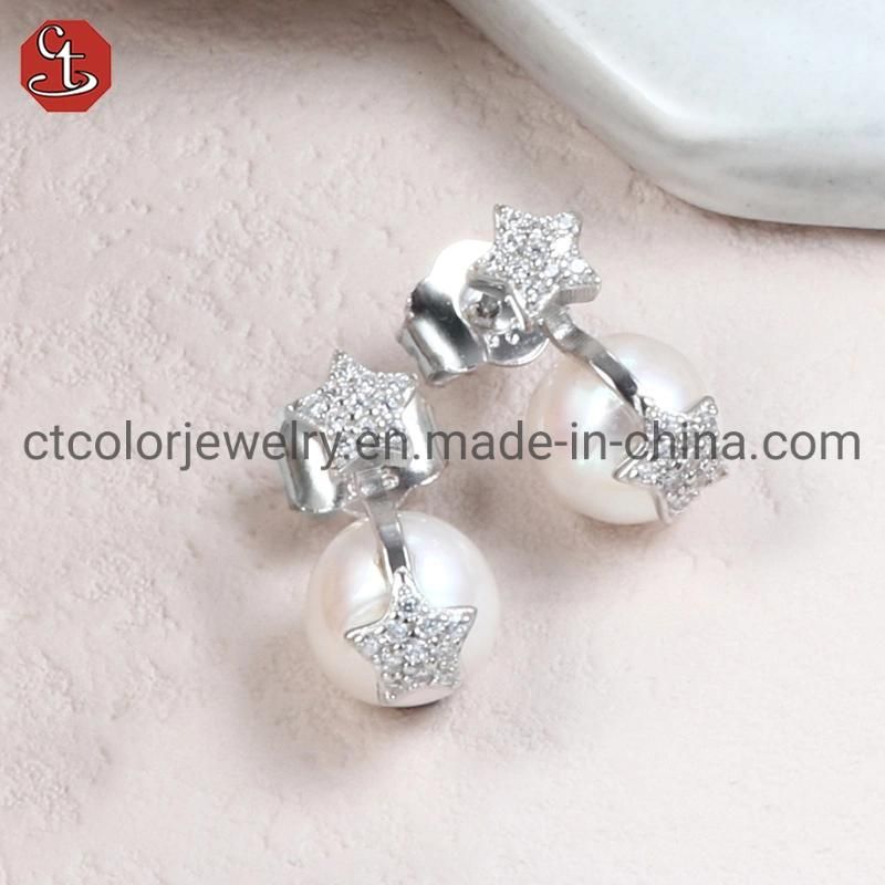 Fashion Jewelry Silver and Brass Shell Pearl Star Earring for Women