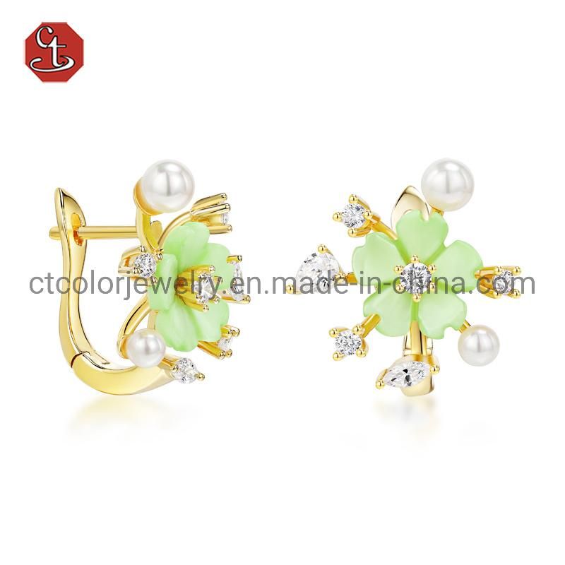 2021 jewelry trend wholesale fashion earrings Natural pearl flower earrings