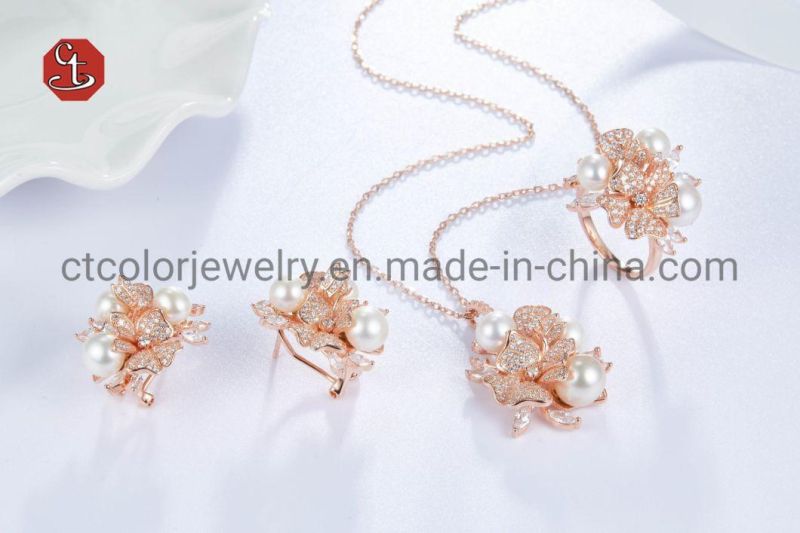 Temperament Shell Pearl Design Elegant Earrings for Ladise Gift