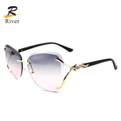 Diamond Fox Accessories Metal Rimless Women Stock Sunglasses