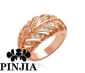 Gold Leaf Cubic Zirconia Fashion Jewelry Ring