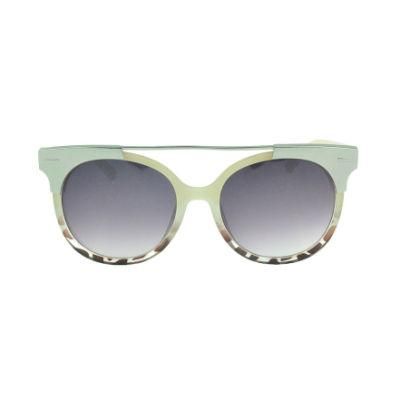 Hot Saler with Bar Fashion Made in China Sunglass