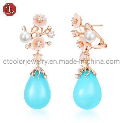 Classic Elegant Chinese style Earrings in shell pearl for girls