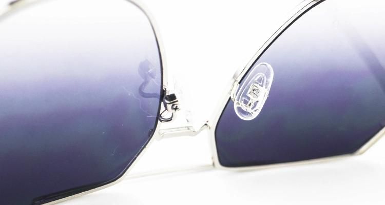 Oversize Top Flat Metal Frame Women Wholesale Sunglasses