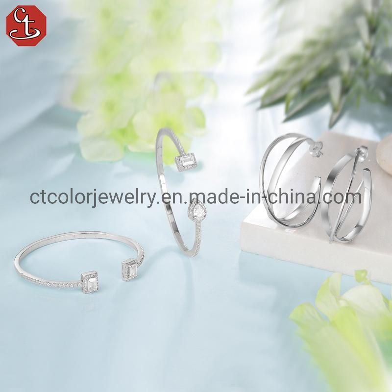 Hot Sale 925 Sterling Silver Bracelet Cubic Zircon Bangle Wholesale Fashion Jewelry for women