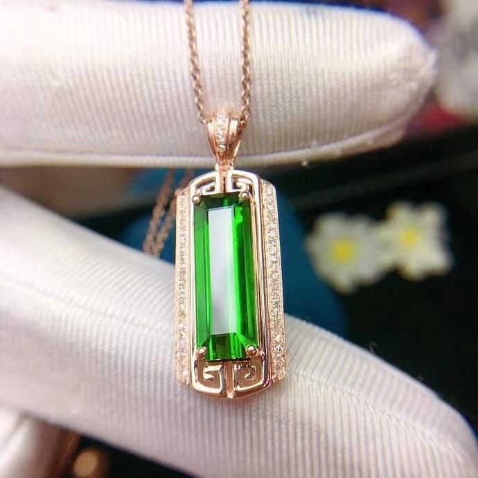 High Quality Verdelite Pendant China Fashion Jewelry