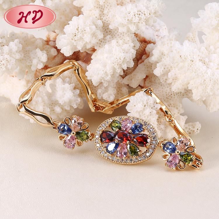 Fashion Jewelry 18K Gold Plated Bracelet with Cubic Zirconia