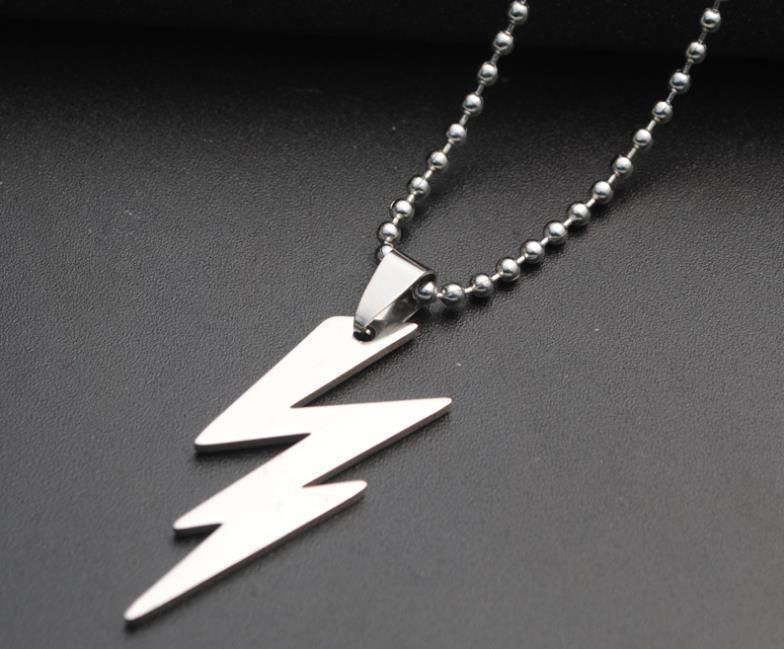 Men′s Necklace Titanium Steel Pendant Lightning Stainless Steel Pendant