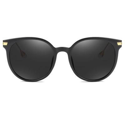 2019 Latest Fashion Metal Temples Sunglasses with Ready Made Goods