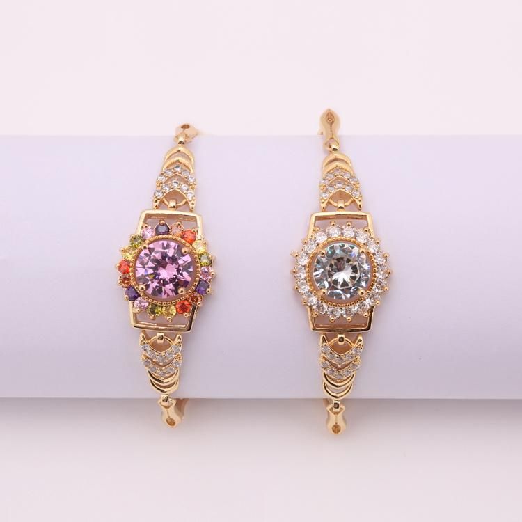 Hot Selling Elegant Luxury Chains Jewelry Charm Heart Bracelet for Women