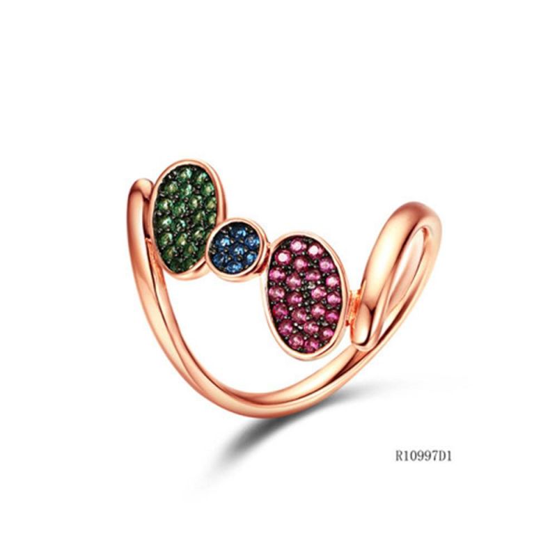 Oval Silver with Fancy CZ Ring for Women
