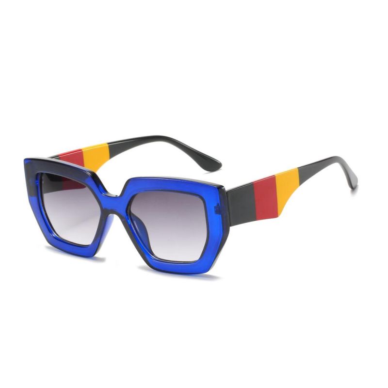 2020 Low MOQ PC UV400 Women Fashion Sunglasses