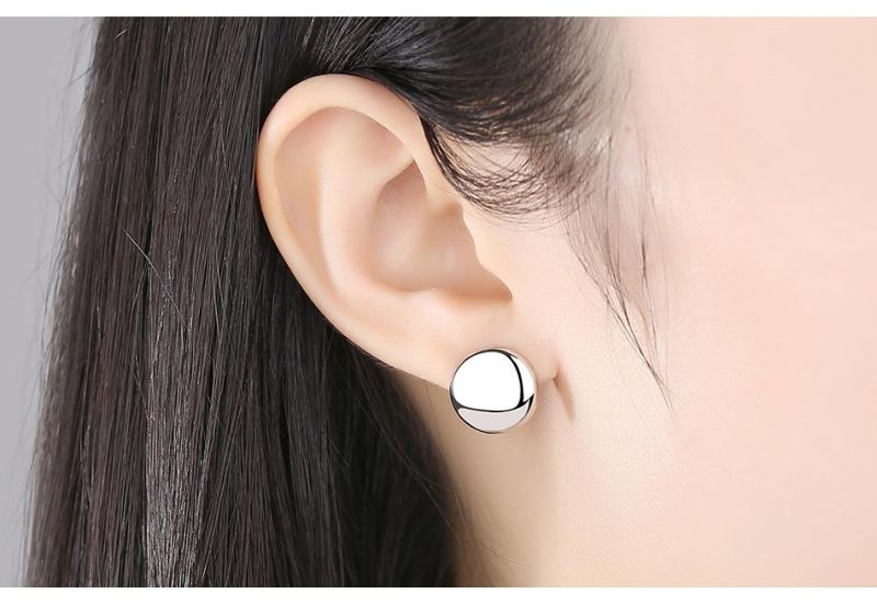 Smooth and Reflective Surface Round Shape Jewelry Earrings