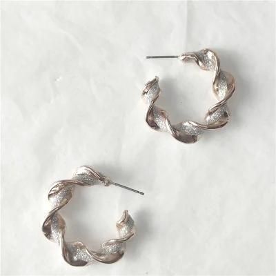 Hot Sell Manufacture Silver Glitter Paper Full Cover Twisted Hoop Earring for Female Party and Gift