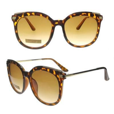 Classic Style Fashion Sunglasses with Metal Temple
