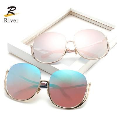 Square Unique Bend Temple Oversize Women Stock Sunglasses