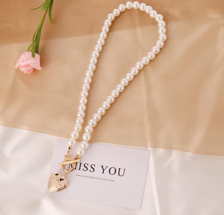 2020 New Style Open Heart Pearl Vintage Necklace