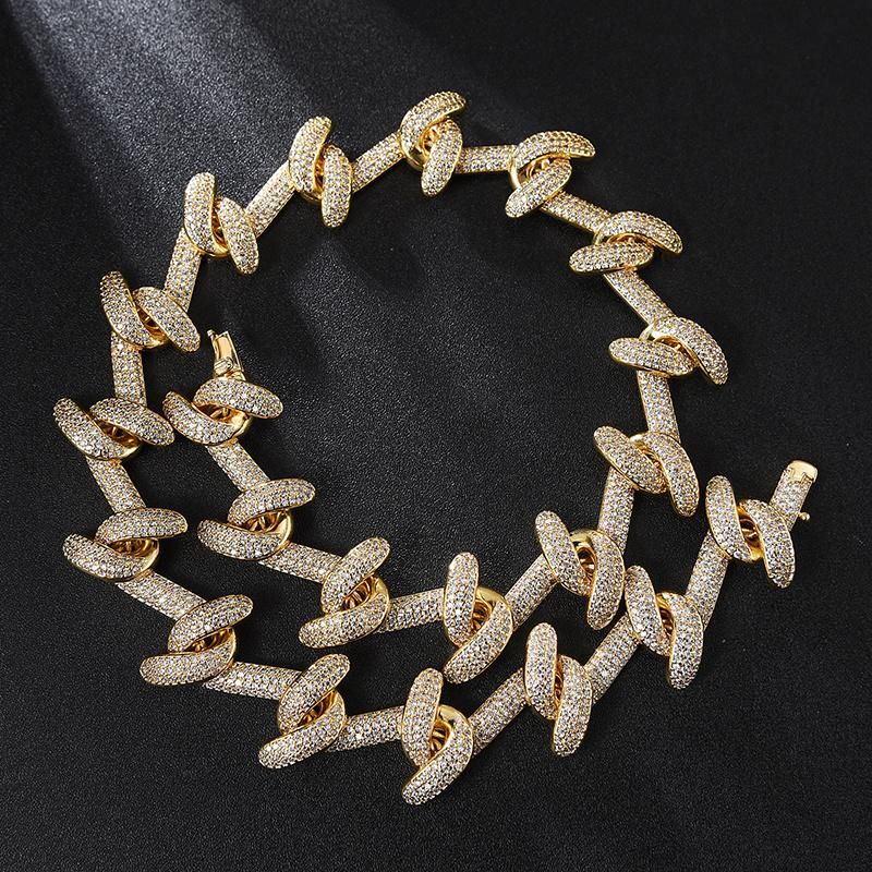 Gold Plated Hook Medium Chain Necklace Jewelry