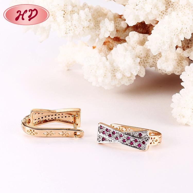 Fashion 18K 14K Gold Plated Costume Imitation Jewelry with Pearl CZ Huggie Hoop Earring for Women