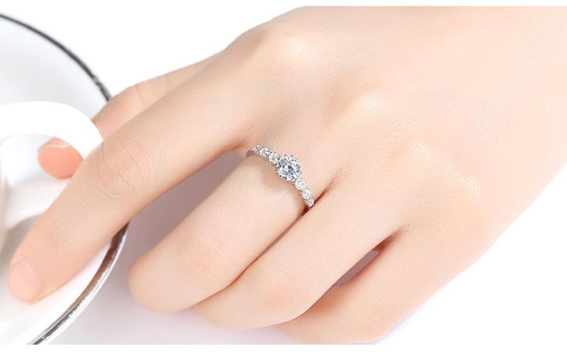 Classical 925 Sterling Silver Ring with White Round CZ
