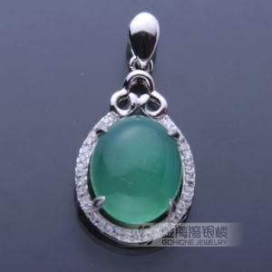 Fashion Oval Jade Pendant in Sterling Silver 925