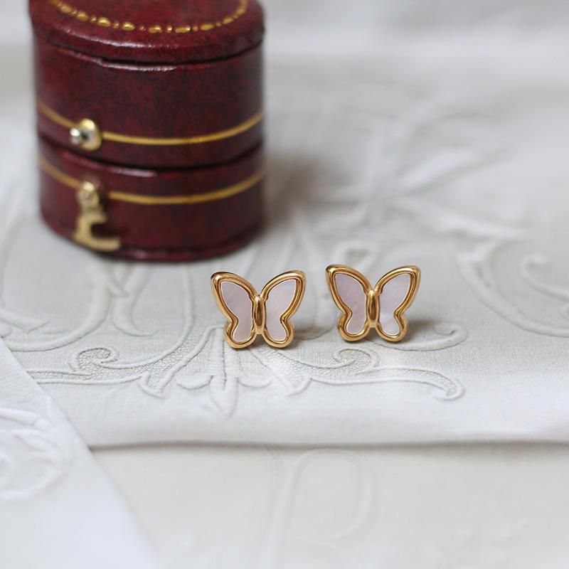 Luxury Jewelry Butterfly White Shell Elegant Stud Earrings and Necklace Set