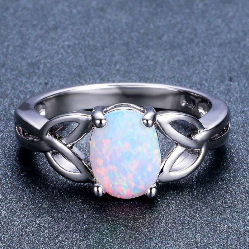 Classic Female White Oval Opal Jewelry Trendy 925 Sterling Silver Wedding Rings for Women Charm Bridal Hollow Engagement Ring