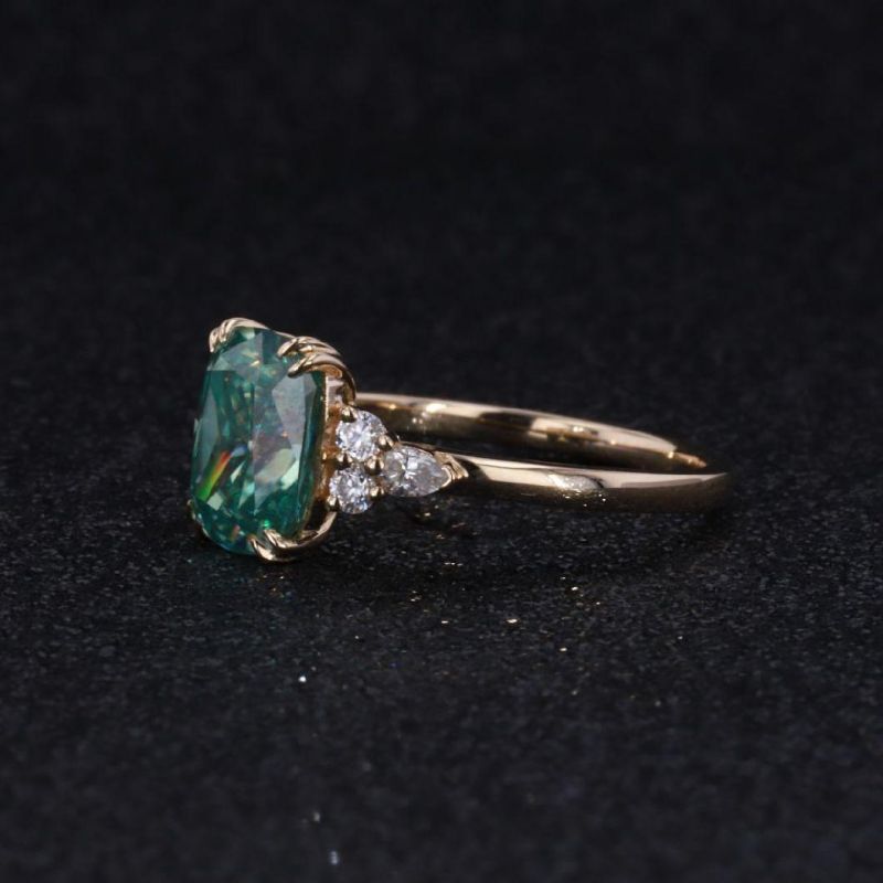 Custom Design Women 2.5CT Elongate Cushion Green Moissanite Engagement Ring