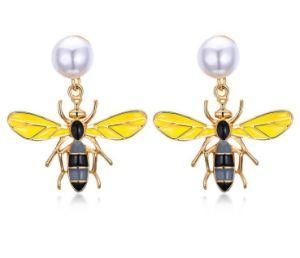 Pearl Earrings Honey Bee Stud Earrings Gift for Bee Lover Silver or Gold Color