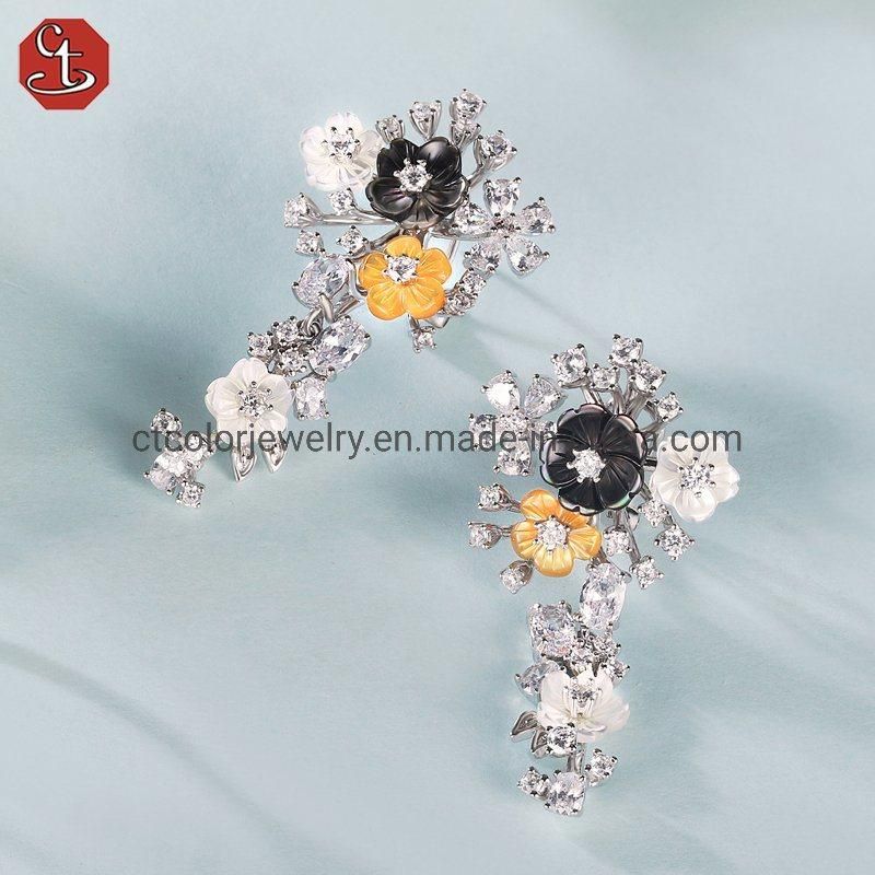 New fashion white CZ MOP flower sterling silver omega earrings