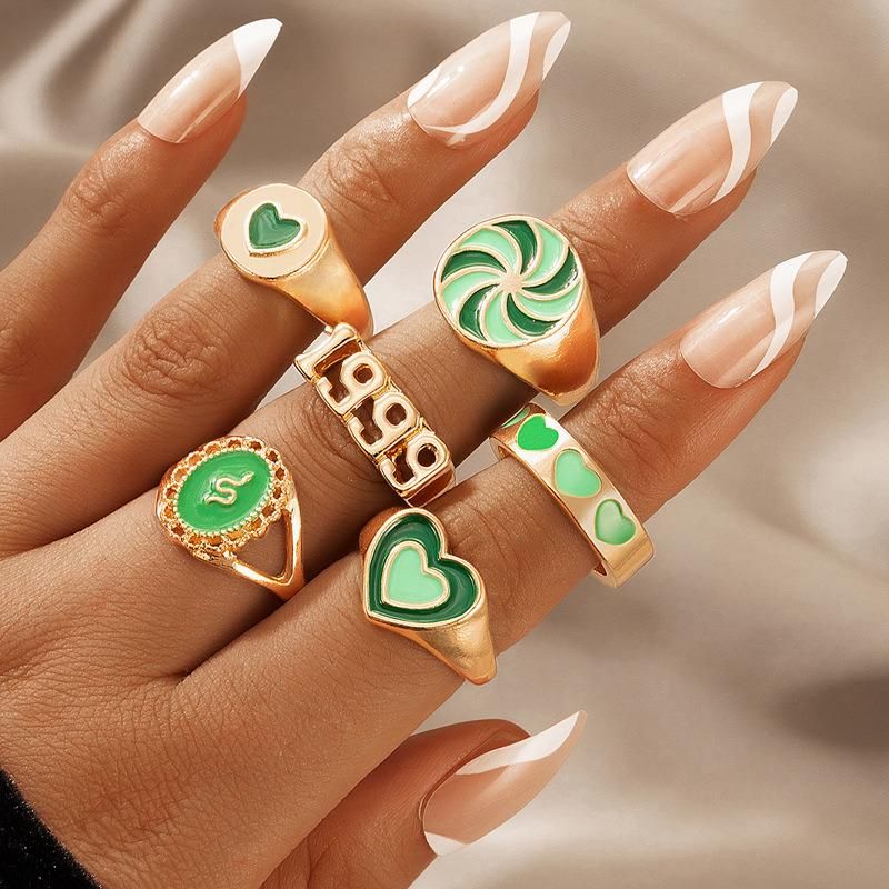 2022 New Trendy 18K Gold Plated Blue Painted Braid Pattern Ring Punk Enamel Heart Statement Band Rings Women Fashion Yingyang Blue/White Ring