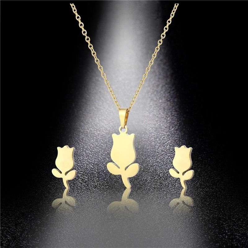 Manufacturer Customized Fashion Jewelry Waterproof High-Quality Stainless Steel Jewelry Set Wholesale Colorfast 18K Gold-Plated Flower Jewelry Set