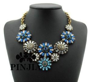 Alloy Crystal Custom Jewelry Fashion Necklace