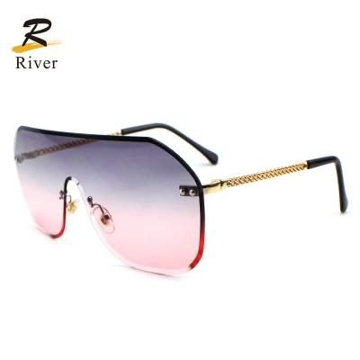 Hot Sale Stock Custom Logo Oversize Frameless Women Sunglasses