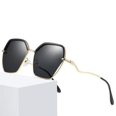 2021 New Arrivals Fashion Designer Square Frame Trendy Women Oversized Shades Sunglasses