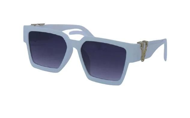 Oversized Modern Style Sunglasses with Large Frame